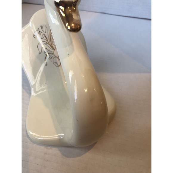 Ceramic Beige Swan With Gold beak‎ Floral Design On Back  No Chips - Picture 4 of 8